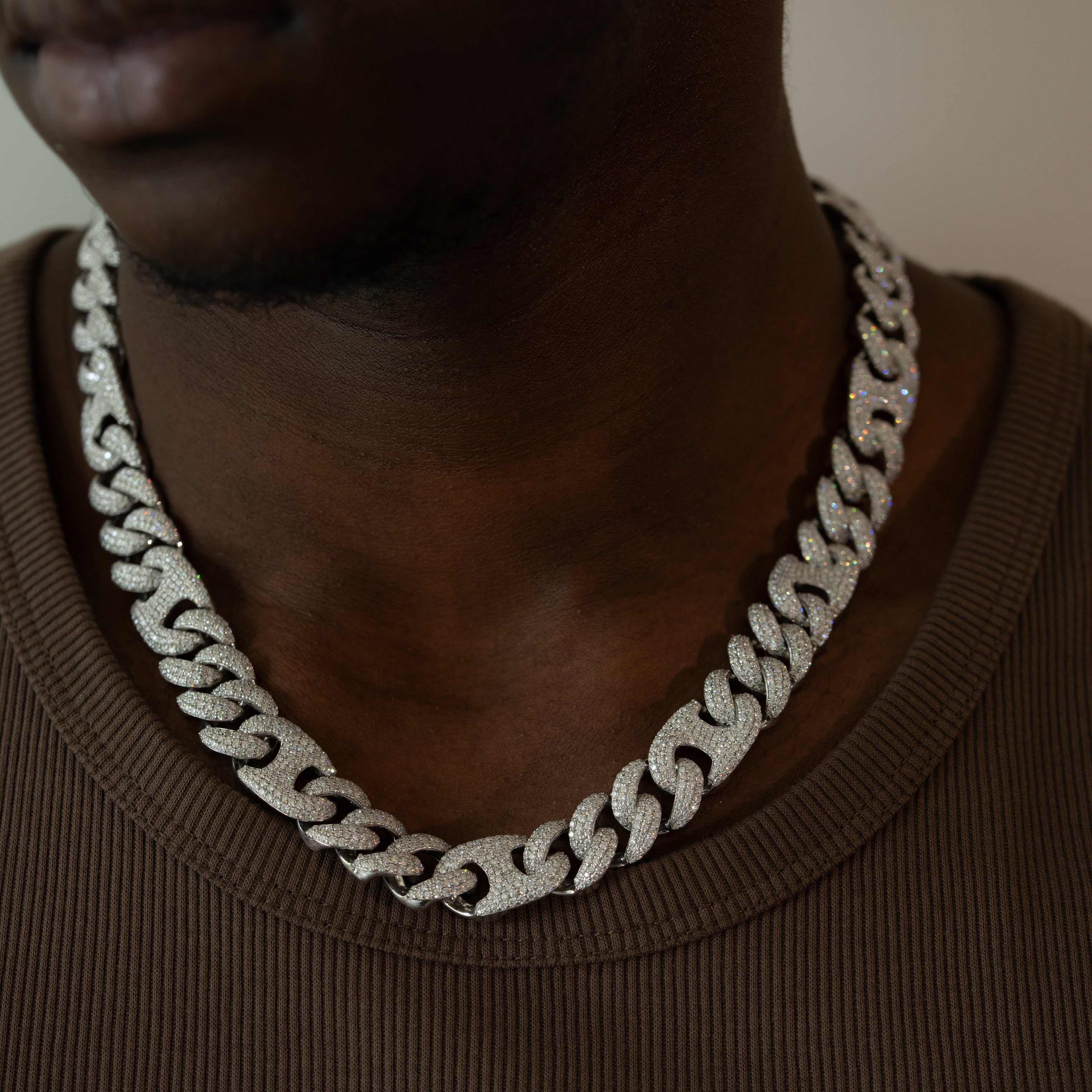 15mm Pig Nose Cuban chain in VVS moissanite, S925 silver – iconic statement design by Clazoire