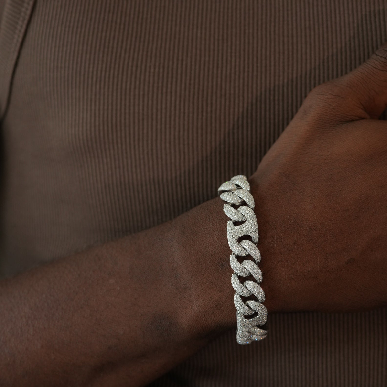 Luxury 15mm Pig Nose Cuban link chain